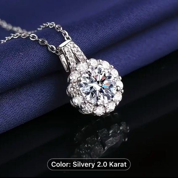 Elegant Luxury Vintage Pendant Necklace, The Perfect Choice For Valentine's Day - Picture 3 of 8